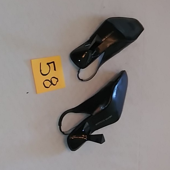 Heels - Picture 4 of 4